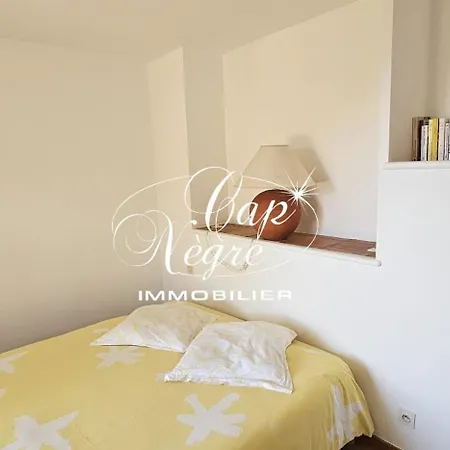 Provencale 8 Personnes Vue Avec Jardin A 150 M De La Du فيلة *