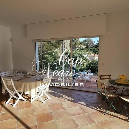 Provencale 8 Personnes Vue Avec Jardin A 150 M De La Du Le Rayol-Canadel-sur-Mer
