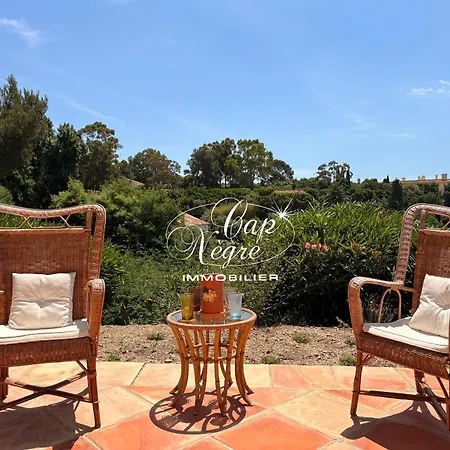 فيلة Provencale 8 Personnes Vue Avec Jardin A 150 M De La Du Le Rayol-Canadel-sur-Mer