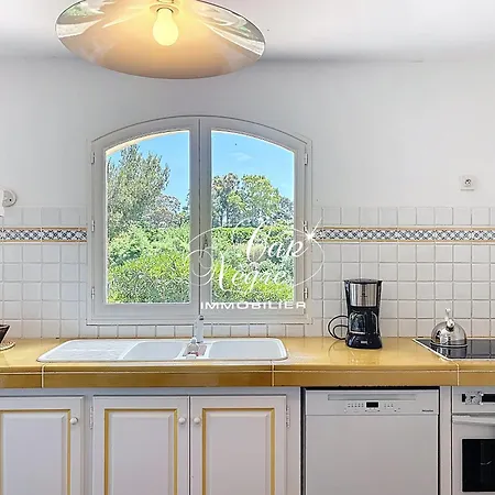 Maison Pour 9 Personnes Vue A 150 M De La Du *