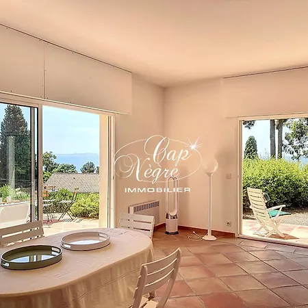 Provencale 8 Personnes Vue Avec Jardin A 150 M De La Du فيلة